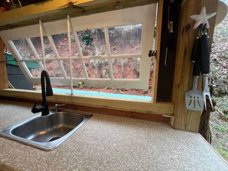 Private Mtn Love Shack W/ Fast Wifi, Bbq & View Franklin Exteriör bild