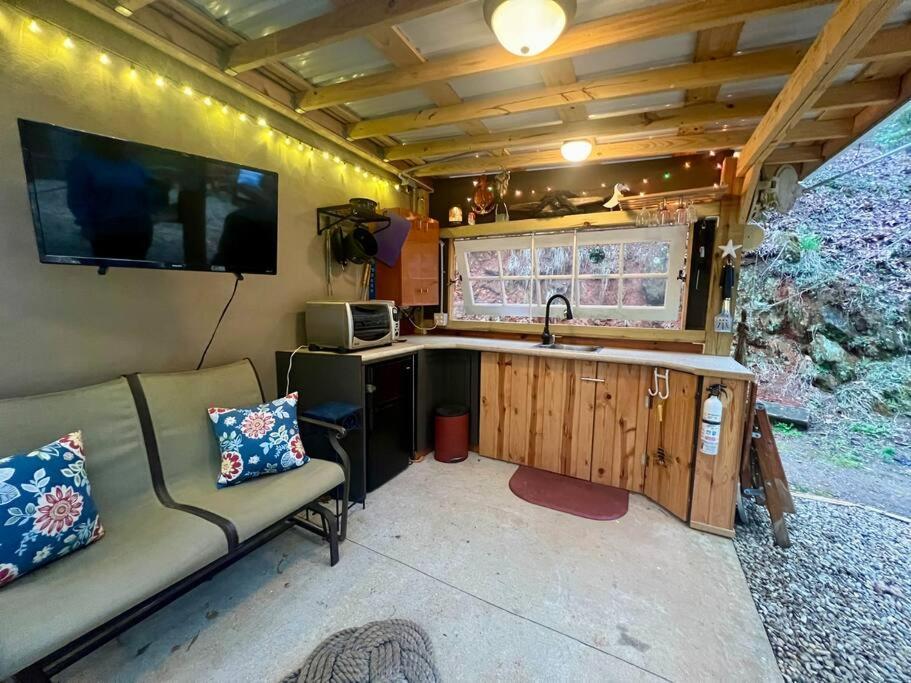 Private Mtn Love Shack W/ Fast Wifi, Bbq & View Franklin Exteriör bild